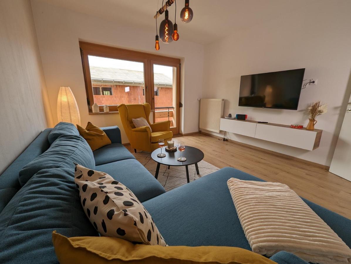 Angerpartments-Sonnige Grosse Wohnung Mit Balkon Und Kostenlosen Parkplatz Döbriach Exteriör bild