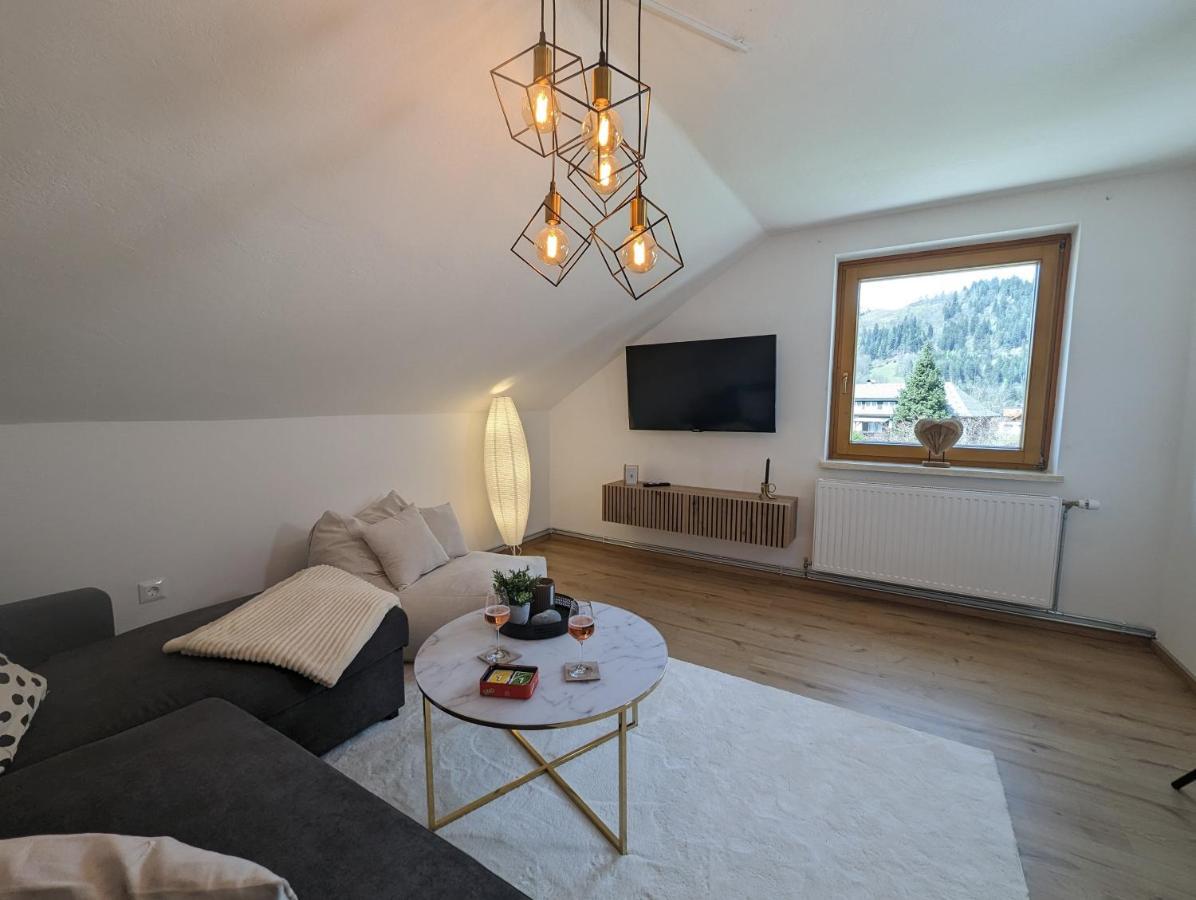 Angerpartments-Sonnige Grosse Wohnung Mit Balkon Und Kostenlosen Parkplatz Döbriach Exteriör bild